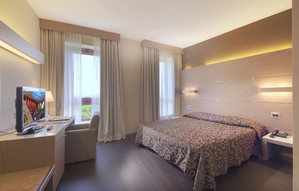 Hotel Federico II Iesi Dış mekan fotoğraf